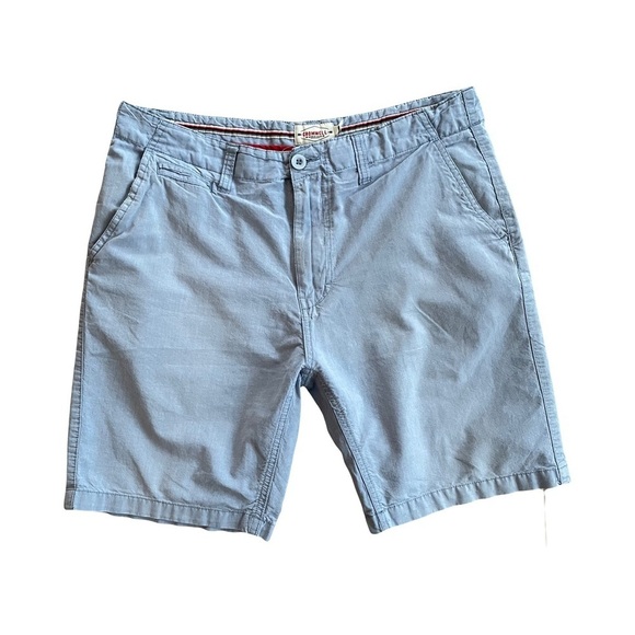 Cromwell Chino Style Shorts - Picture 8 of 9